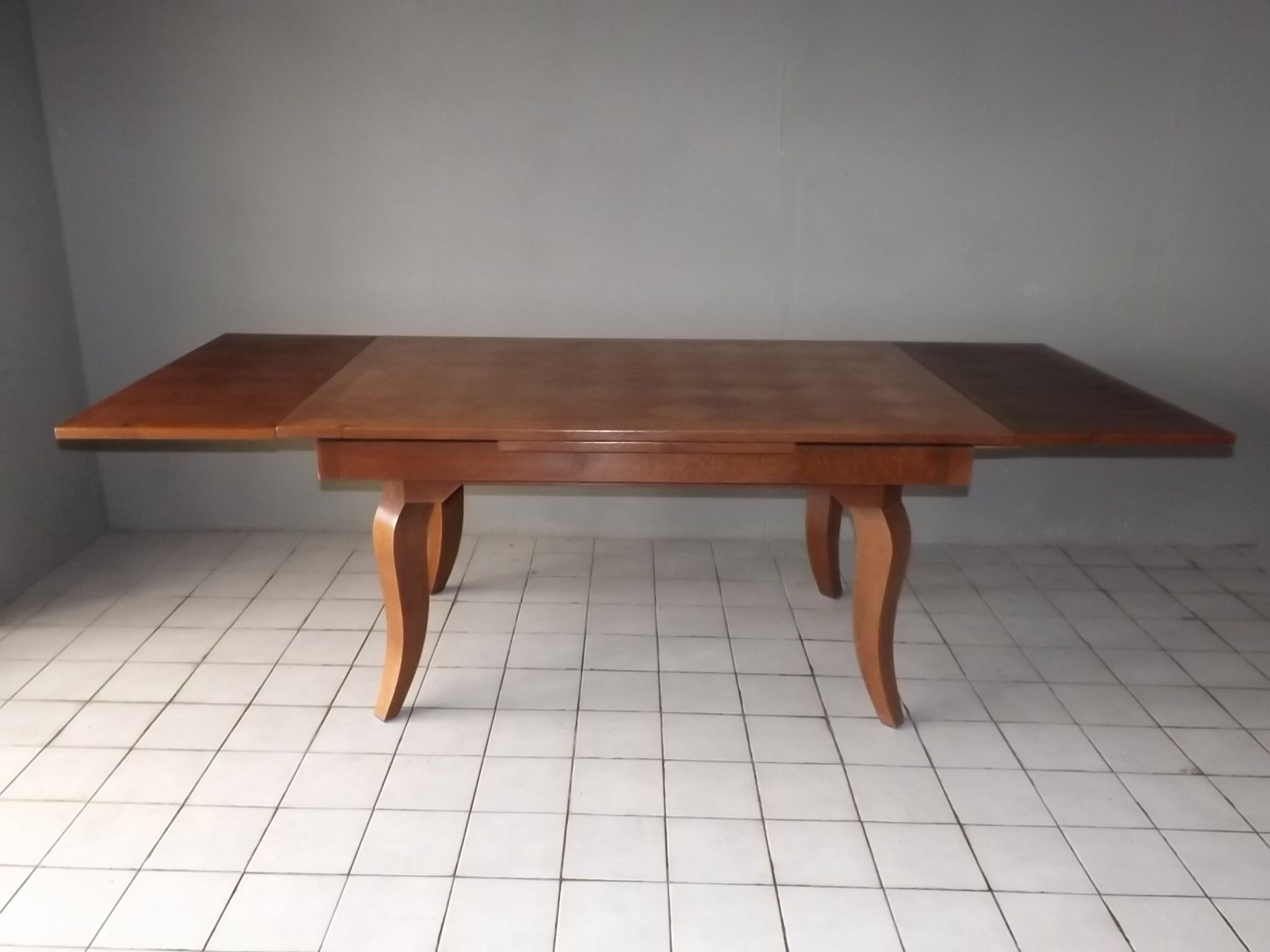 Table expandable oak Gaston fish 1940 art deco