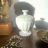 White opaline bonbonnière