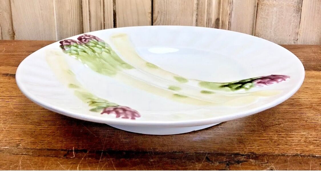 3 assiettes à asperges barbotine Luneville