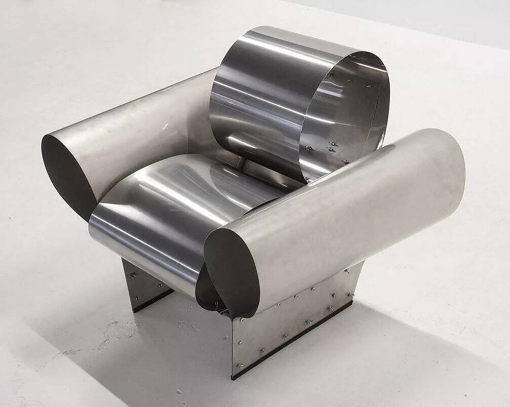 Chaise well tempered Ron Arad