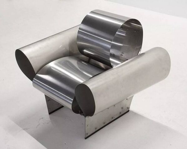 Chaise well tempered Ron Arad