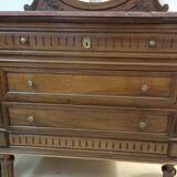 Dressing table