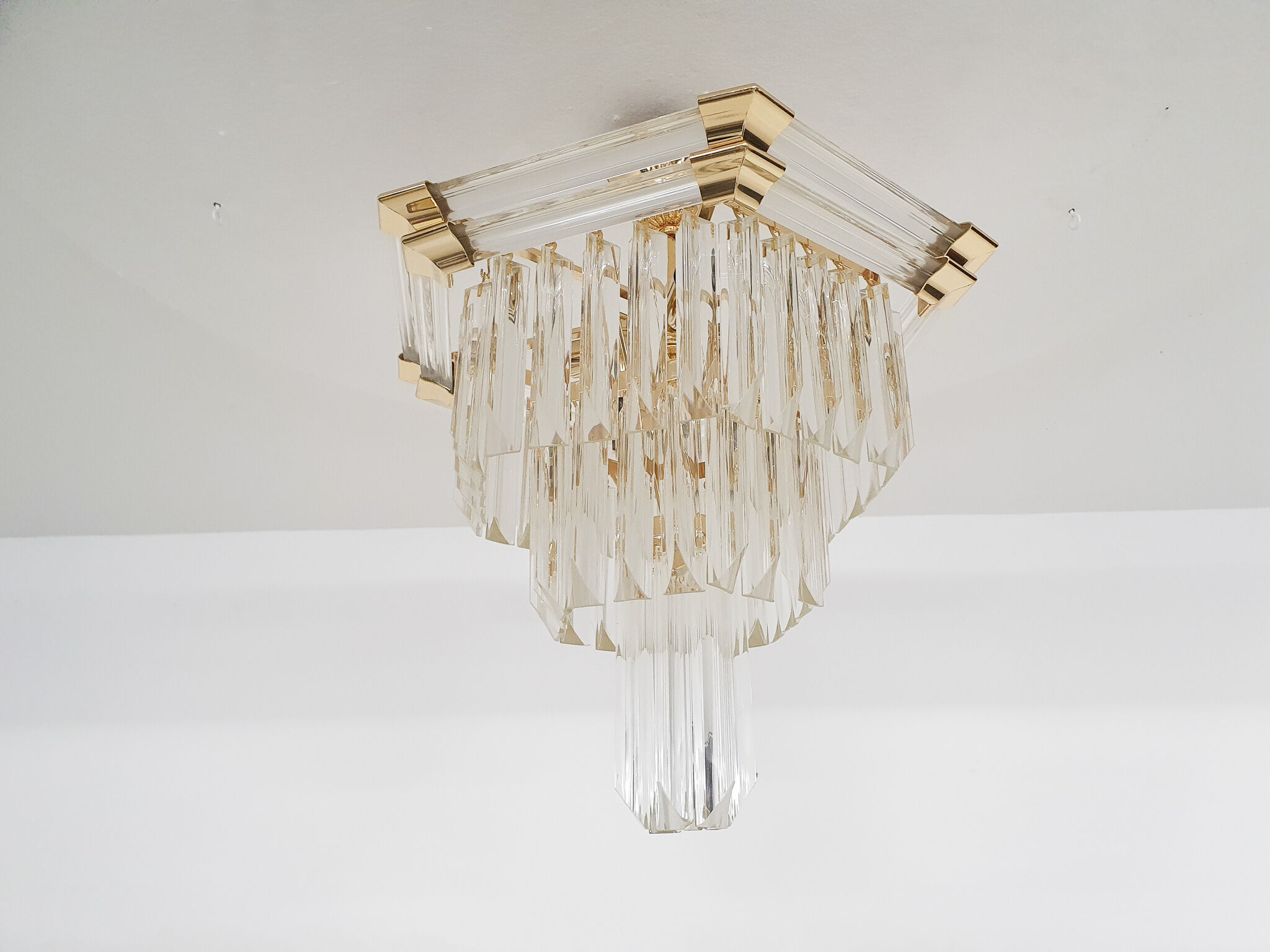 Small chandelier attrb to Bakalowits and Sohne, Austria 1980's