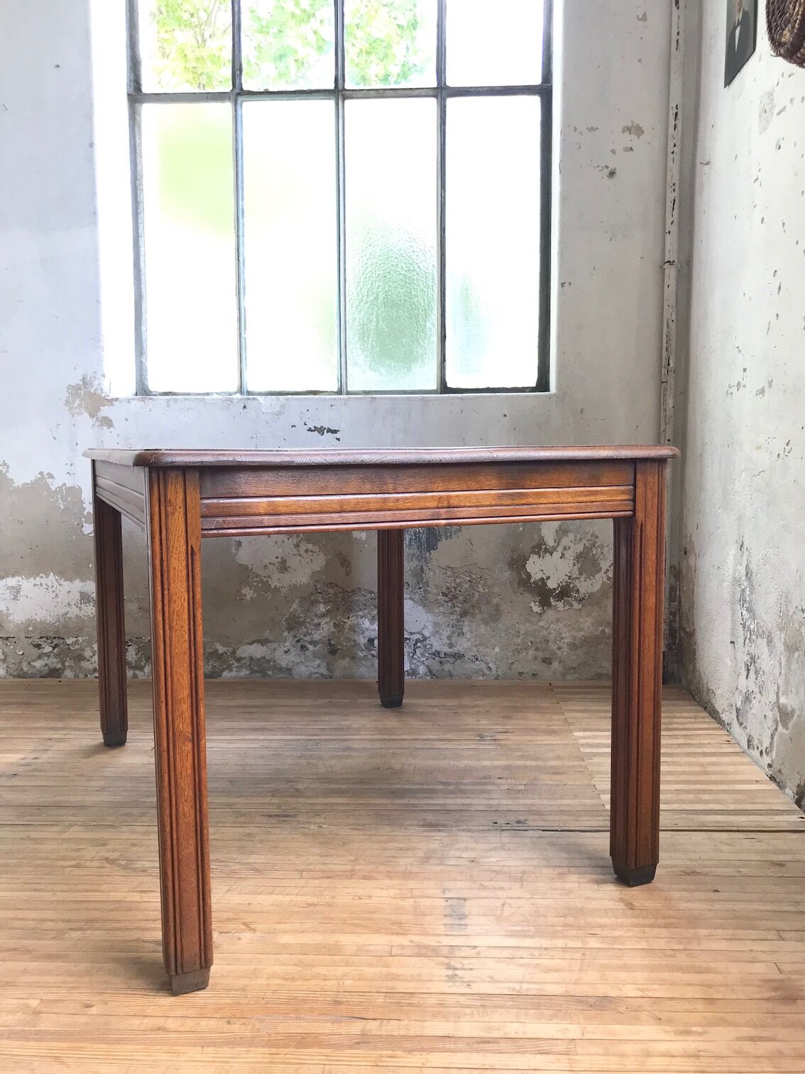 Bistro table in solid oak