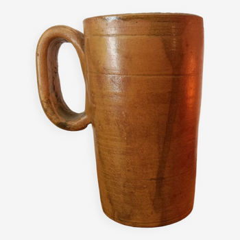 Sandstone pitcher