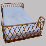 Rattan bed