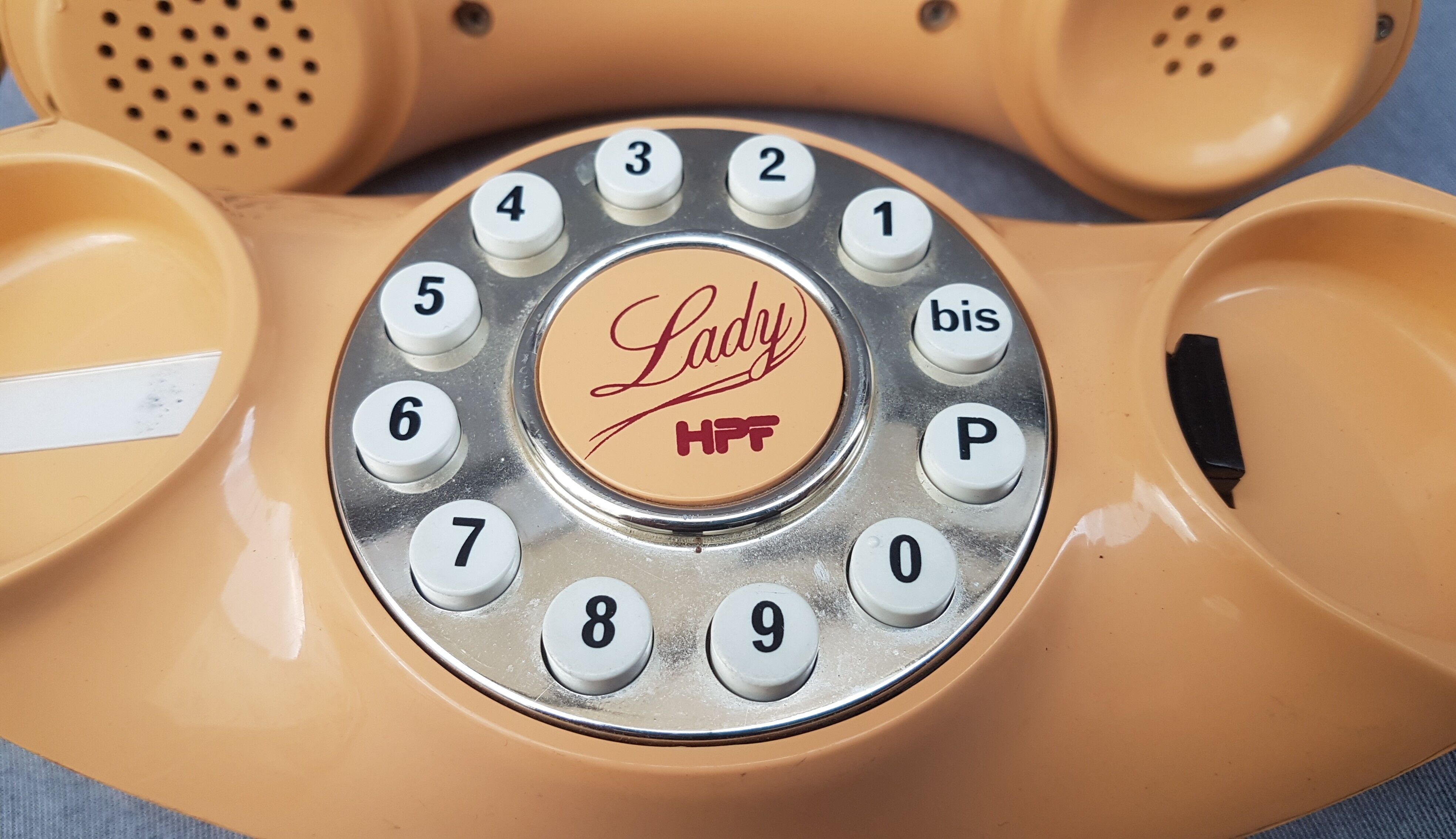 Téléphone vintage hpf modèle lady 1980