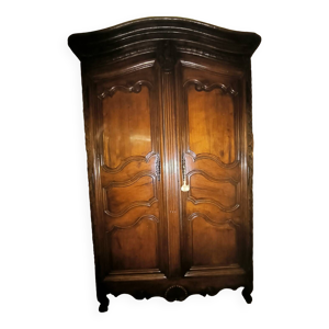 Armoire d'époque Louis - noyer