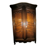 Armoire d'époque Louis XV en noyer massif