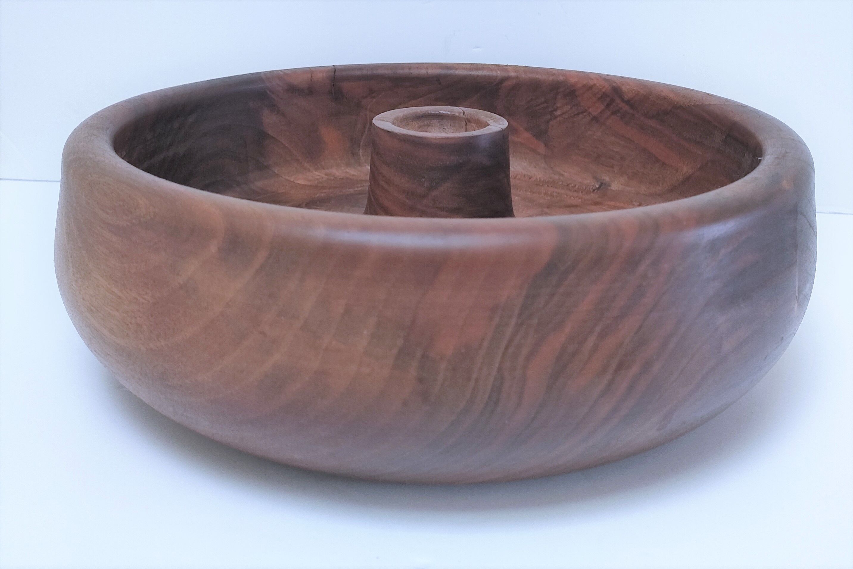 Nutcracker in solid wood and its mallet