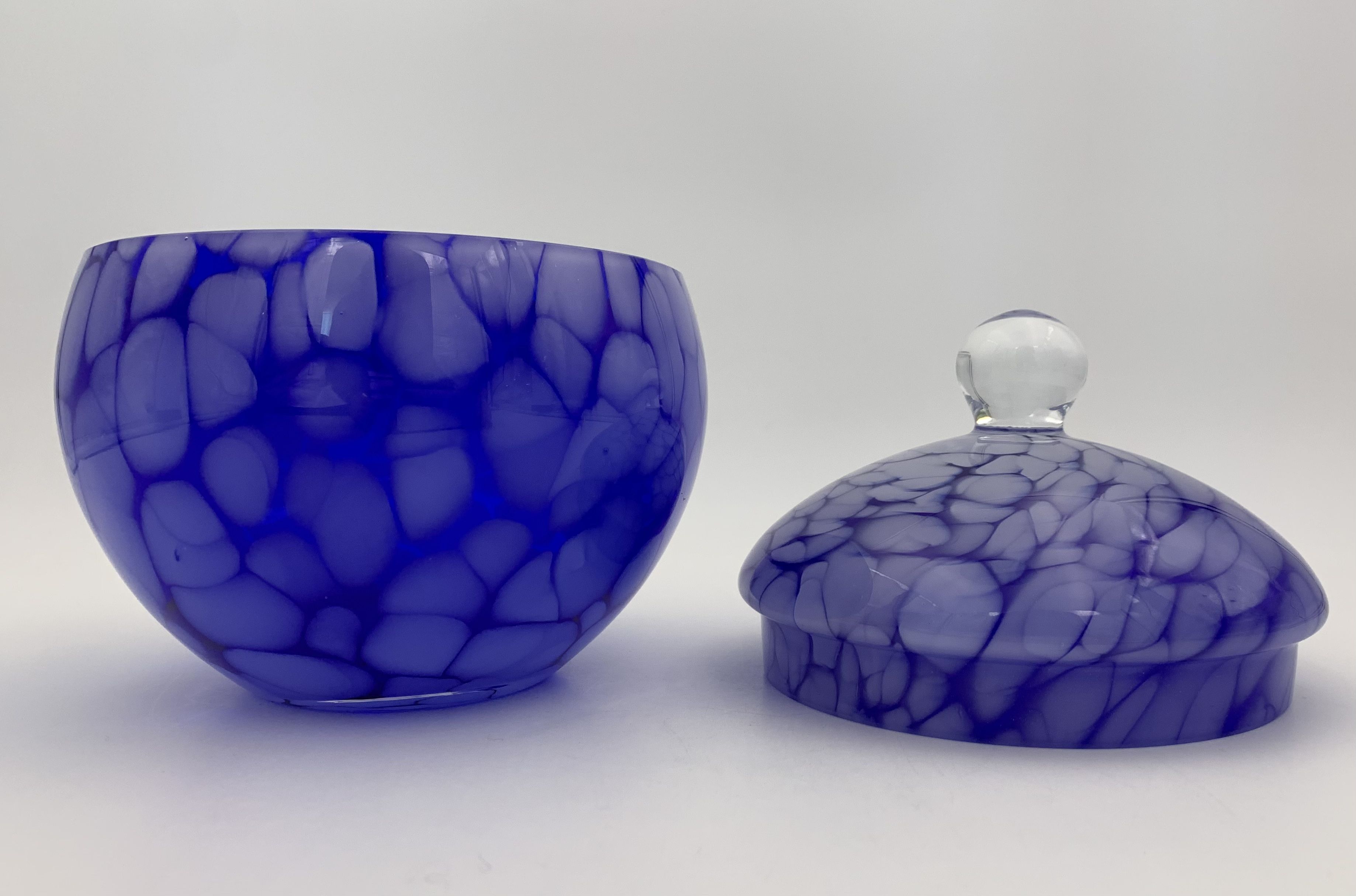 Large vintage round candy in speckled glass, Clichy glass style - 1970s-1980s