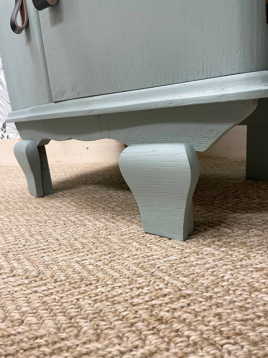 Chevet ou meuble d’appoint vert de gris