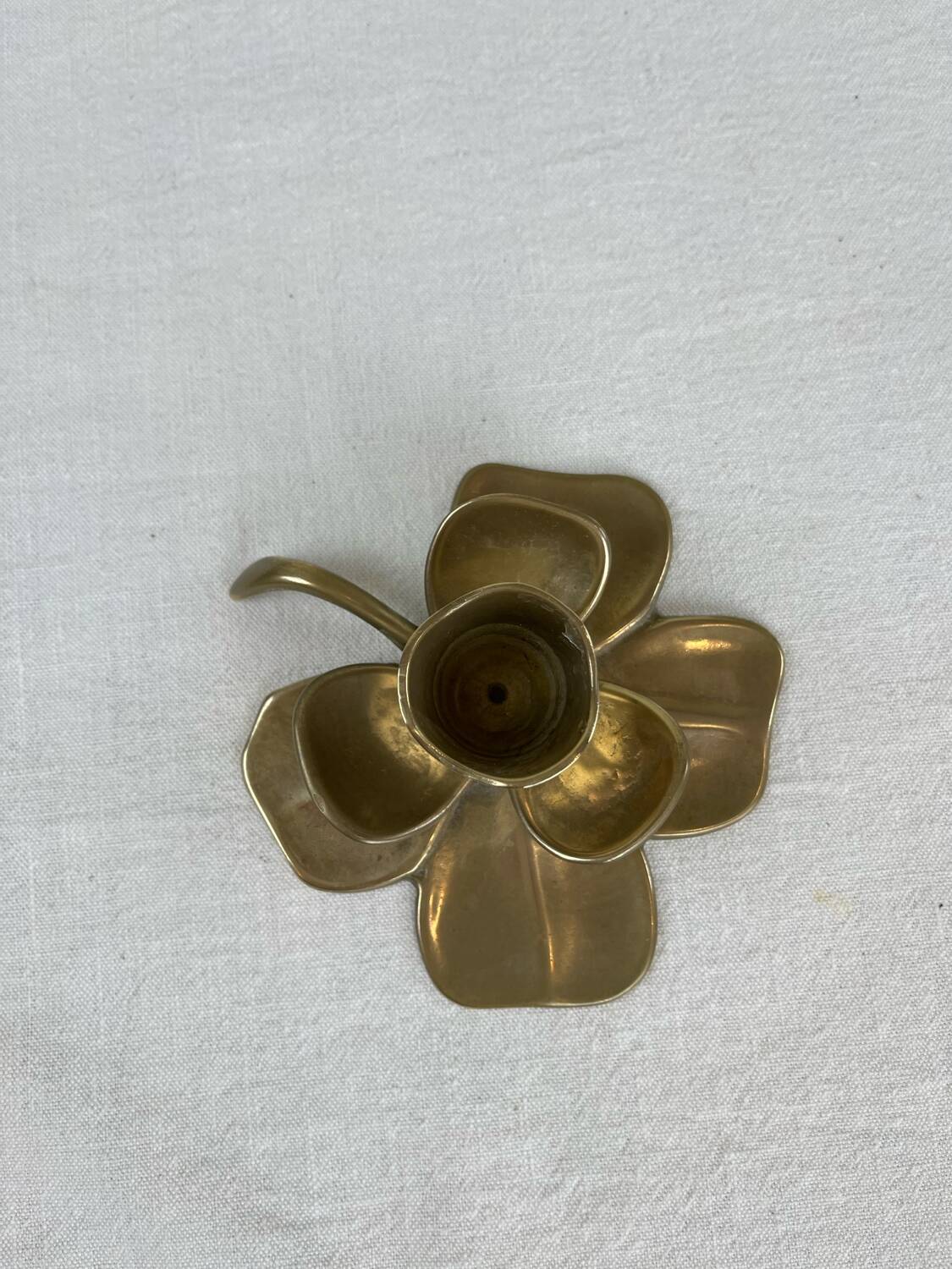Four-leaf clover candlestick