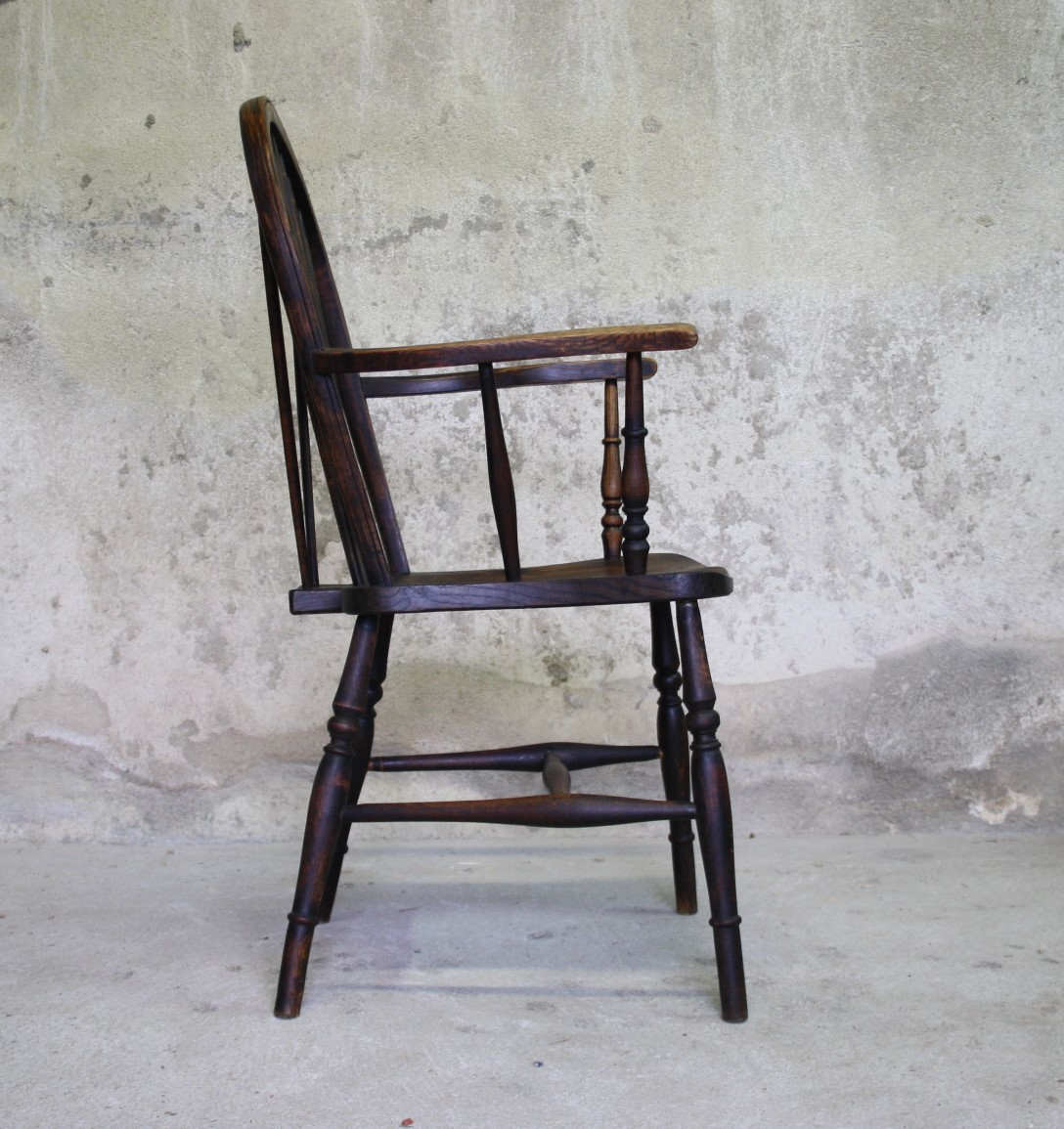 Windsor Wheelback Chair