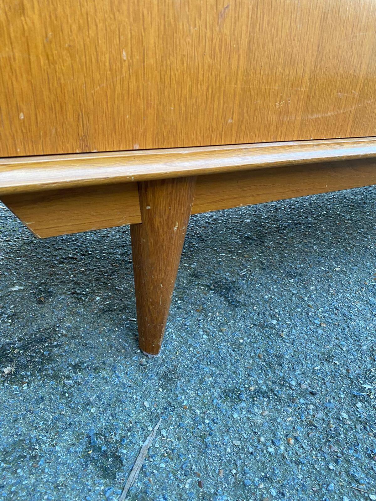 Scandinavian 3-door oak wardrobe from the 1960s, 155cm.