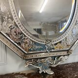 19th century Venitien mirror in bevelled and engraved glass