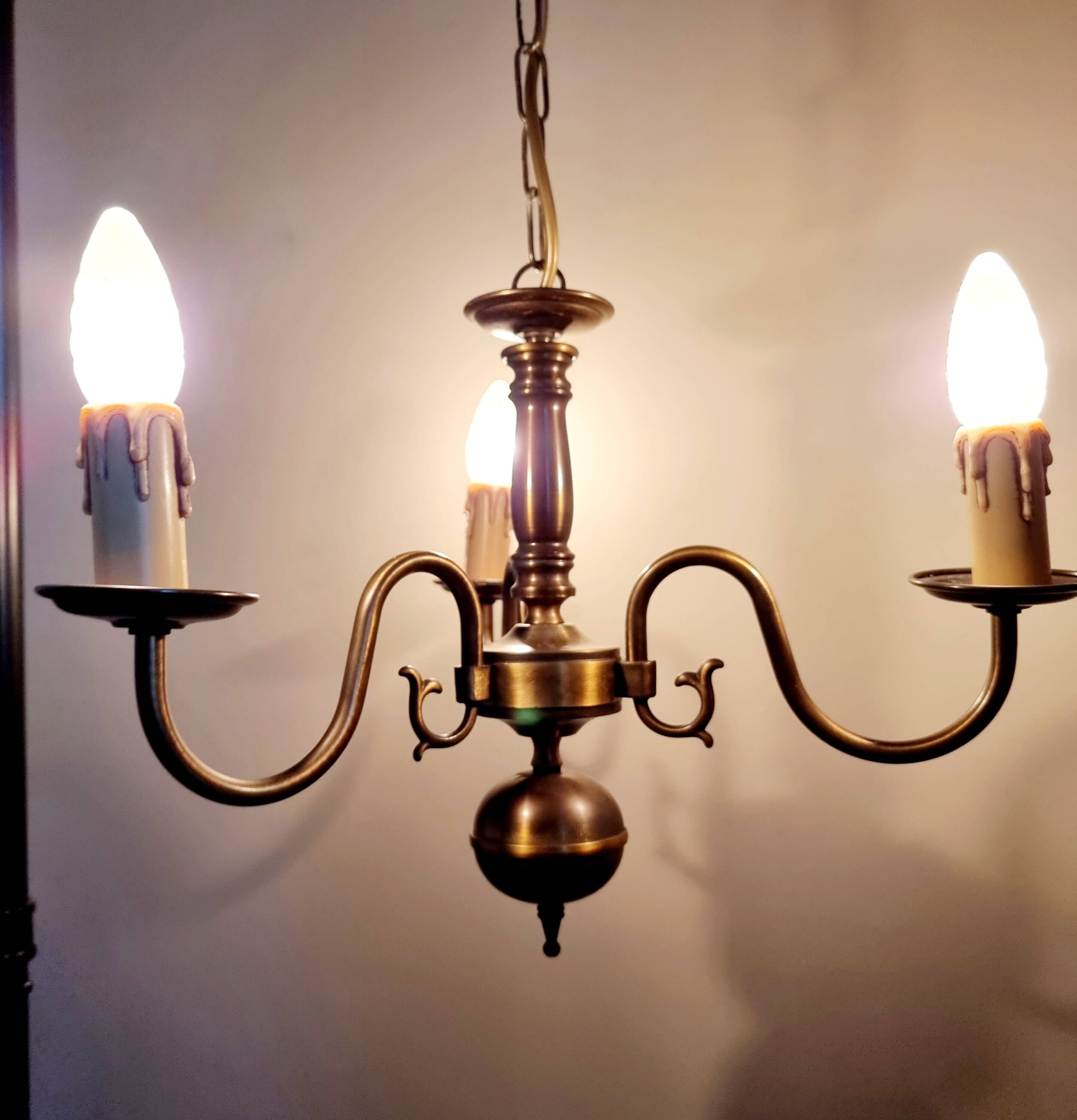 Classic Dutch style brass lamp in golden bronze color