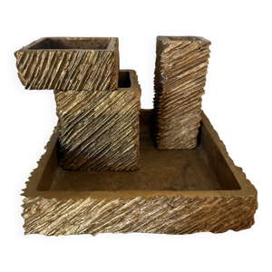 set de bureau brutaliste