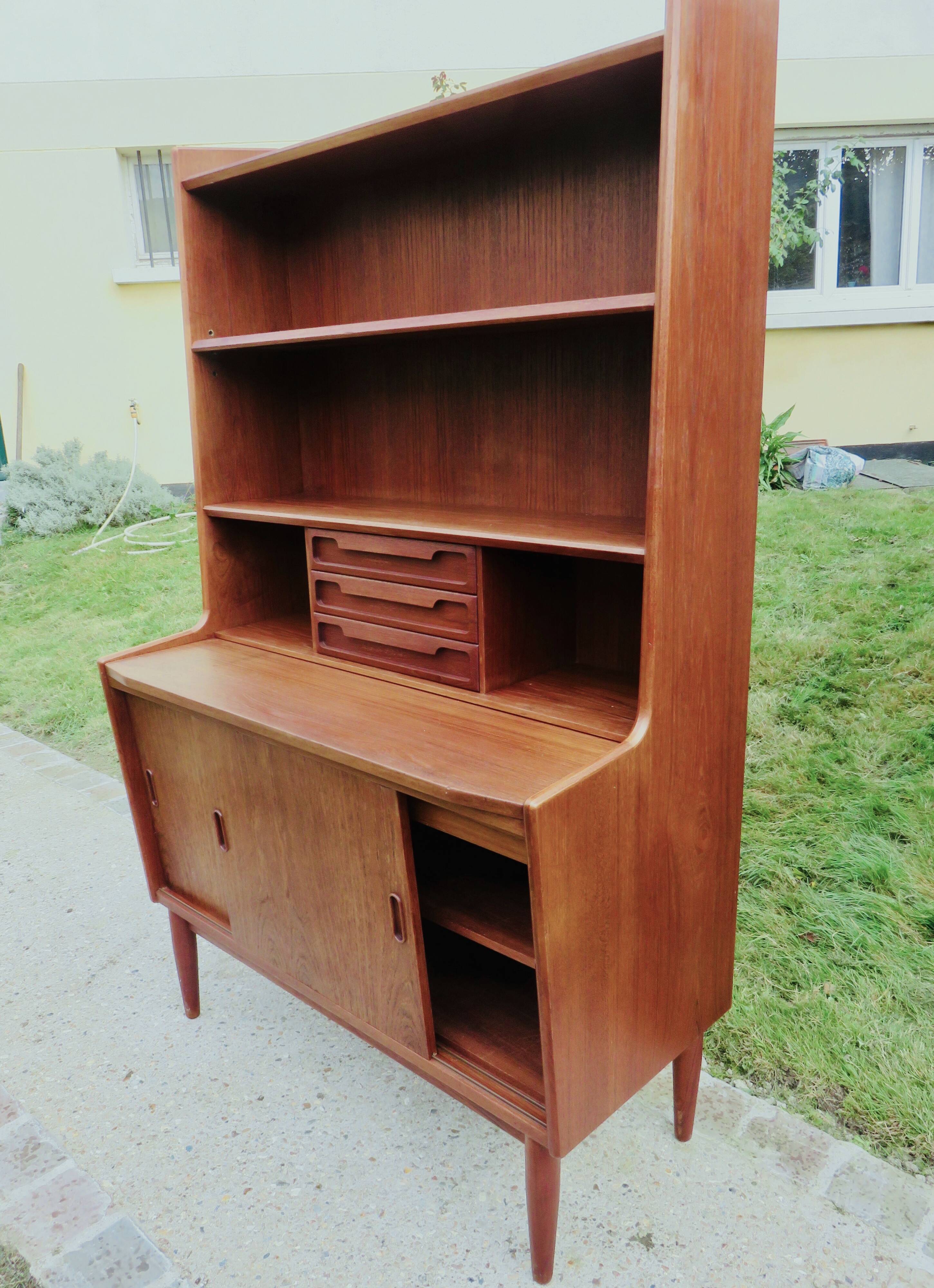 Teak writing desk by the Larsen brothers, Denmark 1960