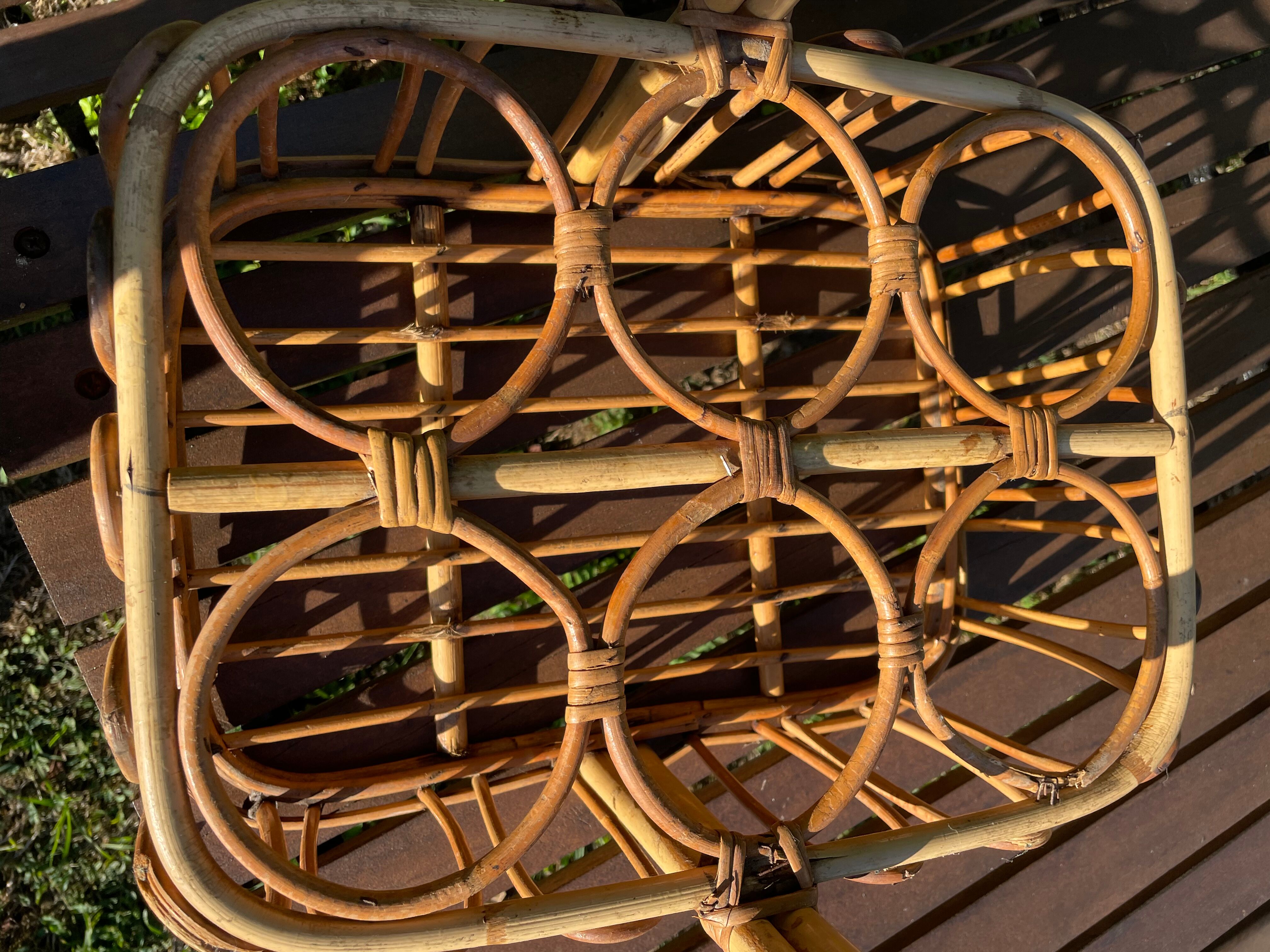 Bamboo rattan bottle holder