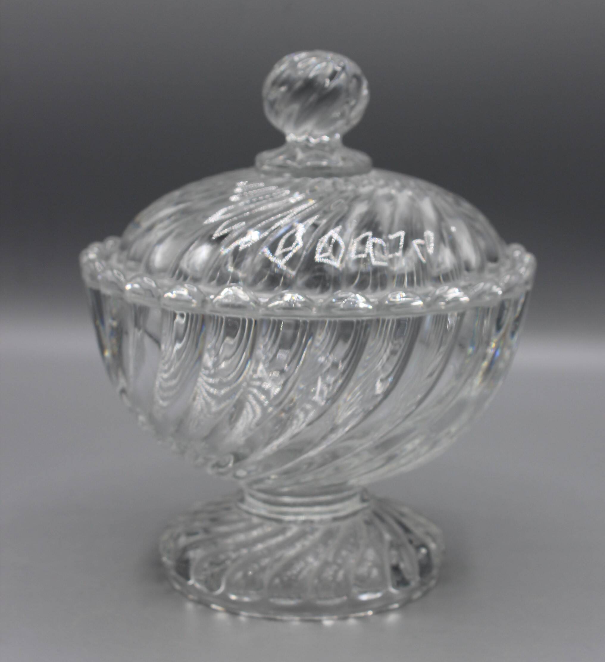 Sugar bowl, candy bowl