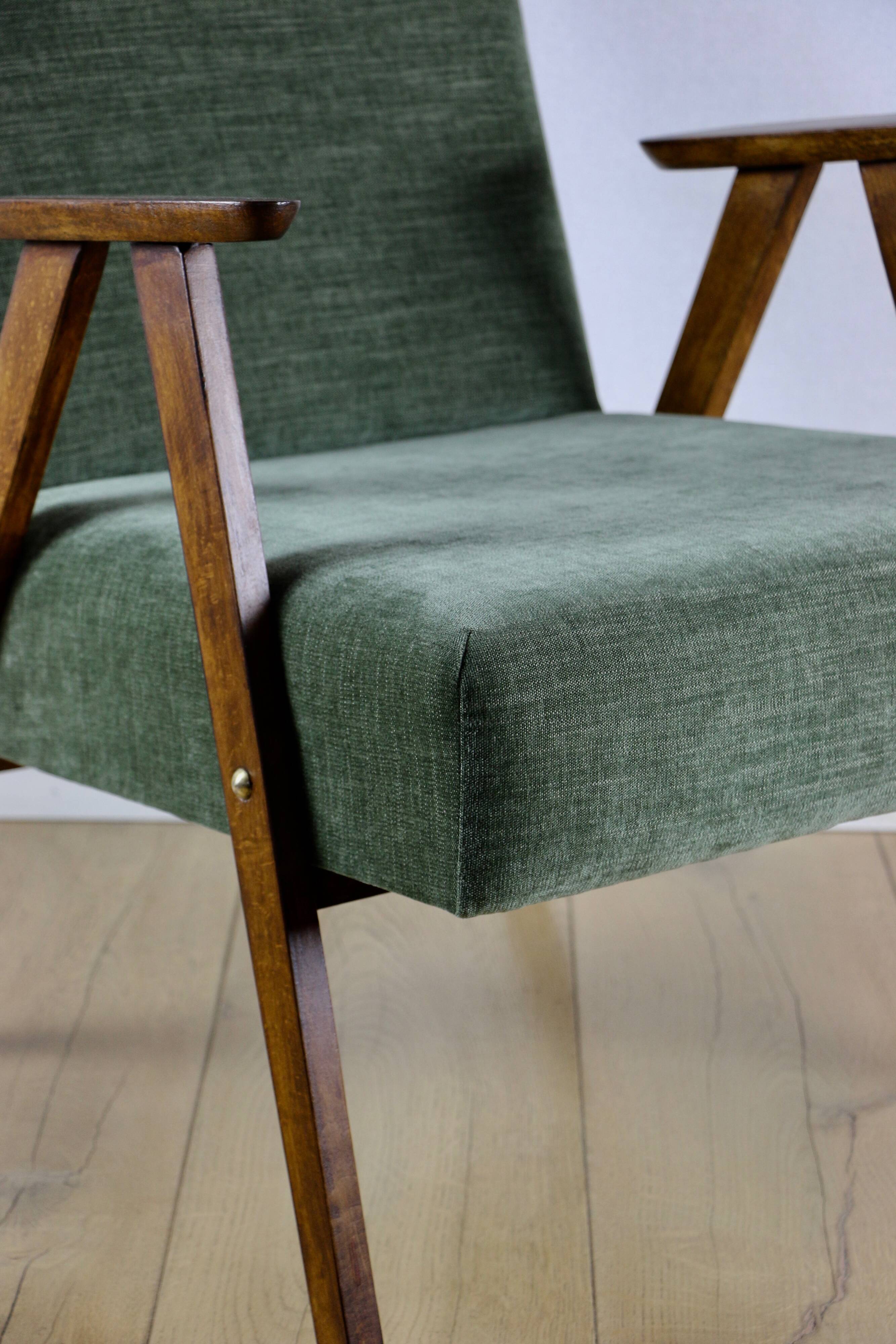 Classic green olive structural armchair like Chierowski
