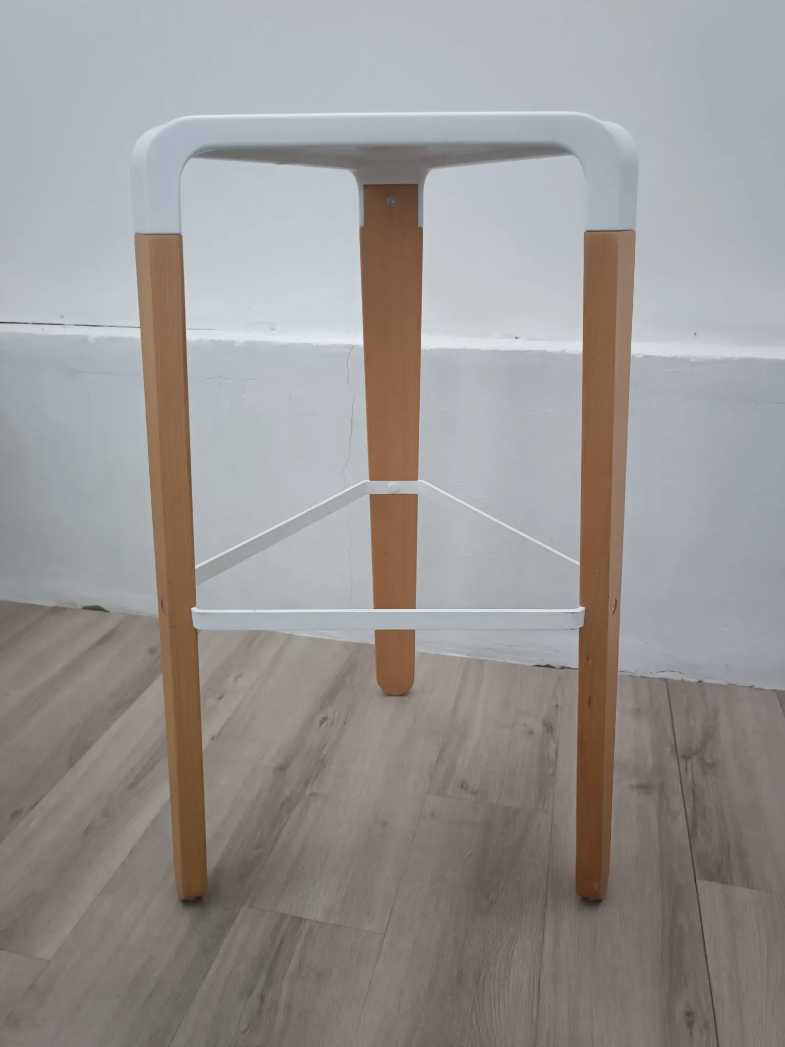 Picapau stools by Orlandini & Radice for Infiniti