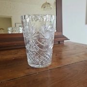 Vase en cristal taillé style Saint-Louis