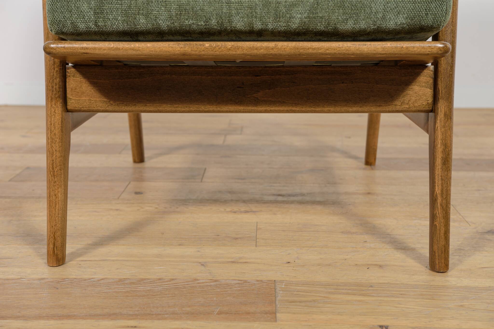 Model 300-139 Armchair from Swarzędz Factory, 1960s