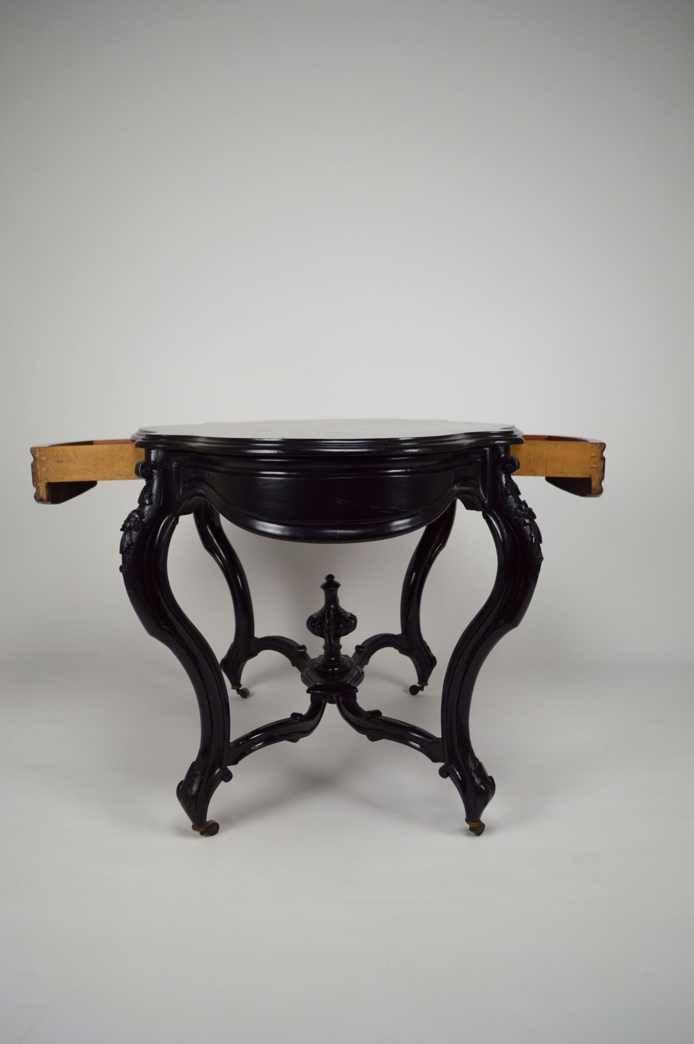 Napoleon III violin table in blackened wood, France, circa 1870