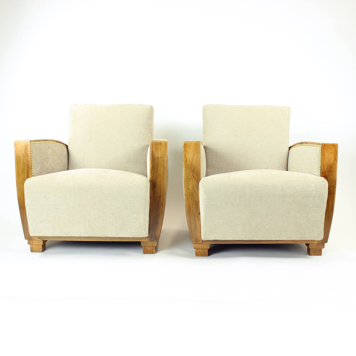 Set Of Two Art Deco Armchairs In Walnut And Fabric, Czechoslovakia 1930s