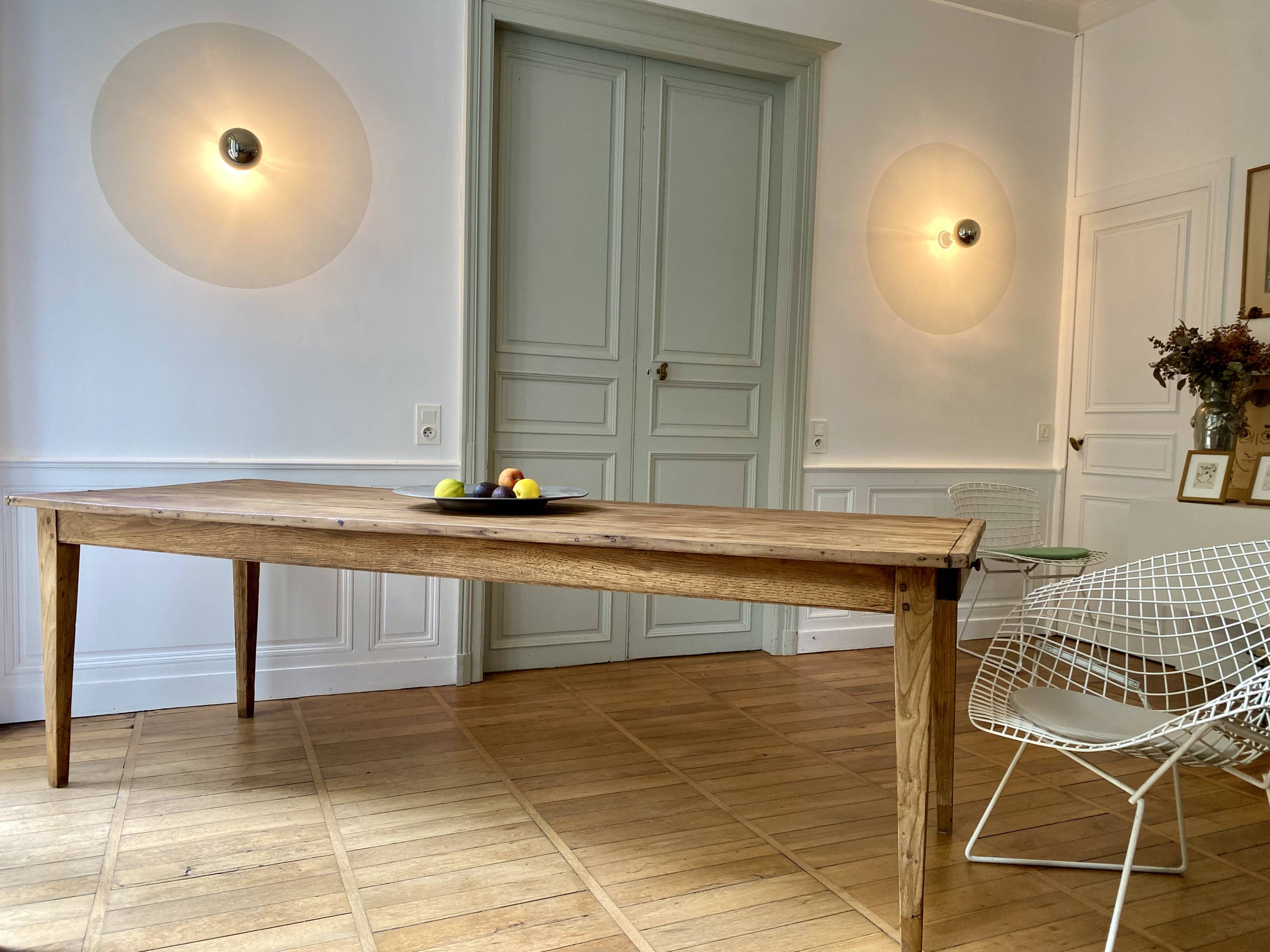 Farm table for 10/12 people.