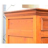 Low wardrobe with closet and drawers