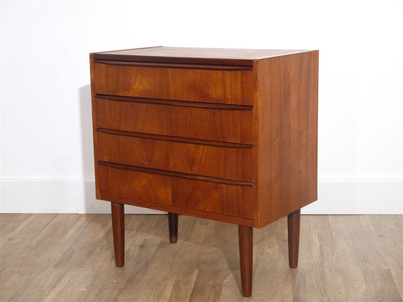 Commode danoise vintage en teck 1960