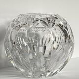 Vase boule ciselé en cristal