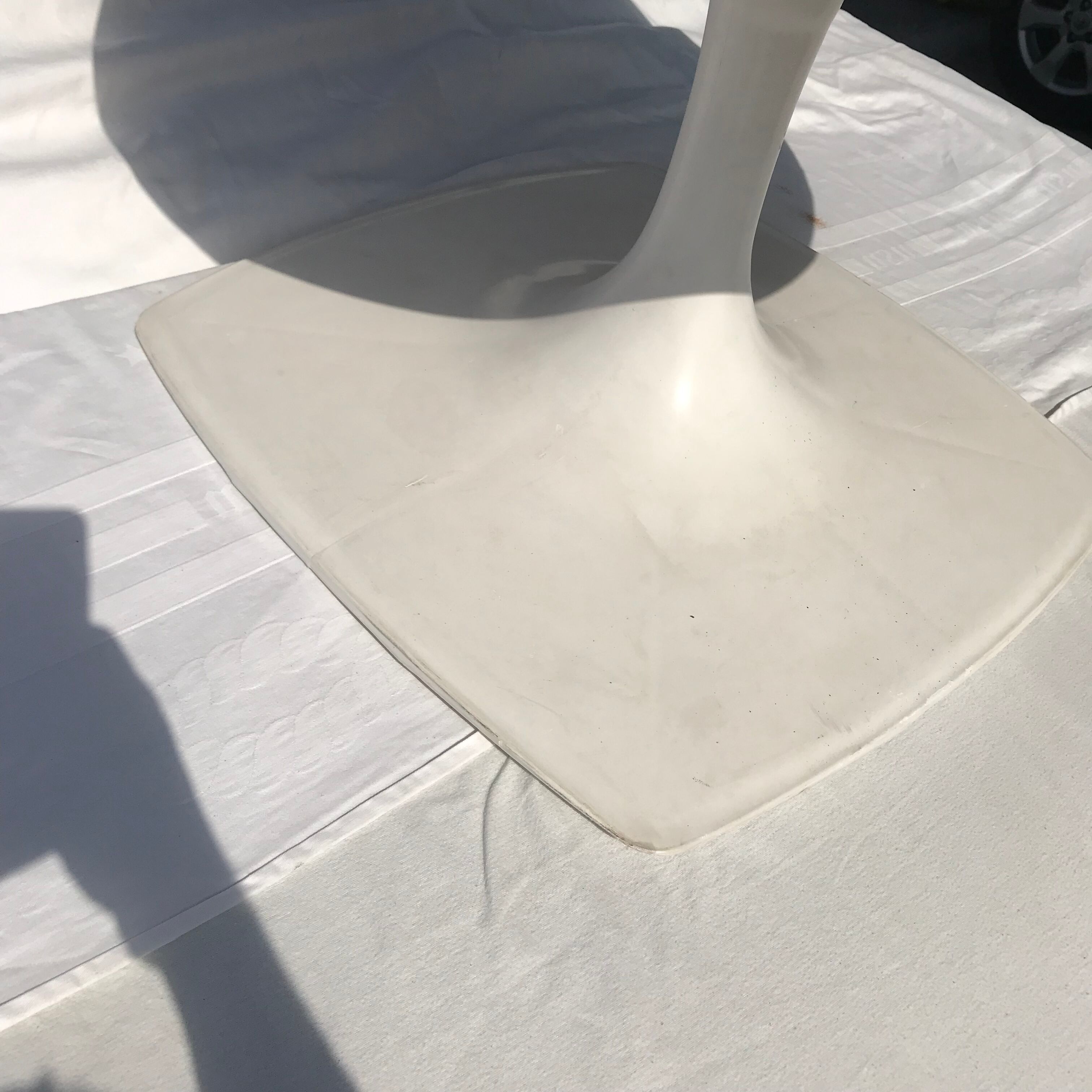 Coffee table foot tulip Stamp 1970