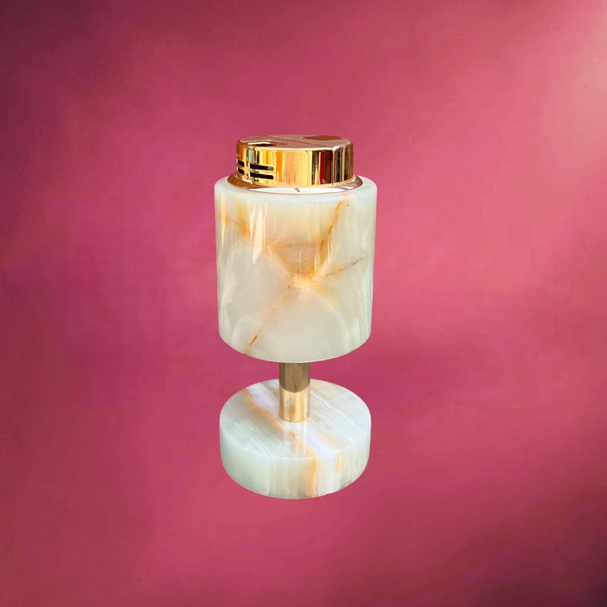 Sarome Japan onyx and gold metal table lighter – 1970s