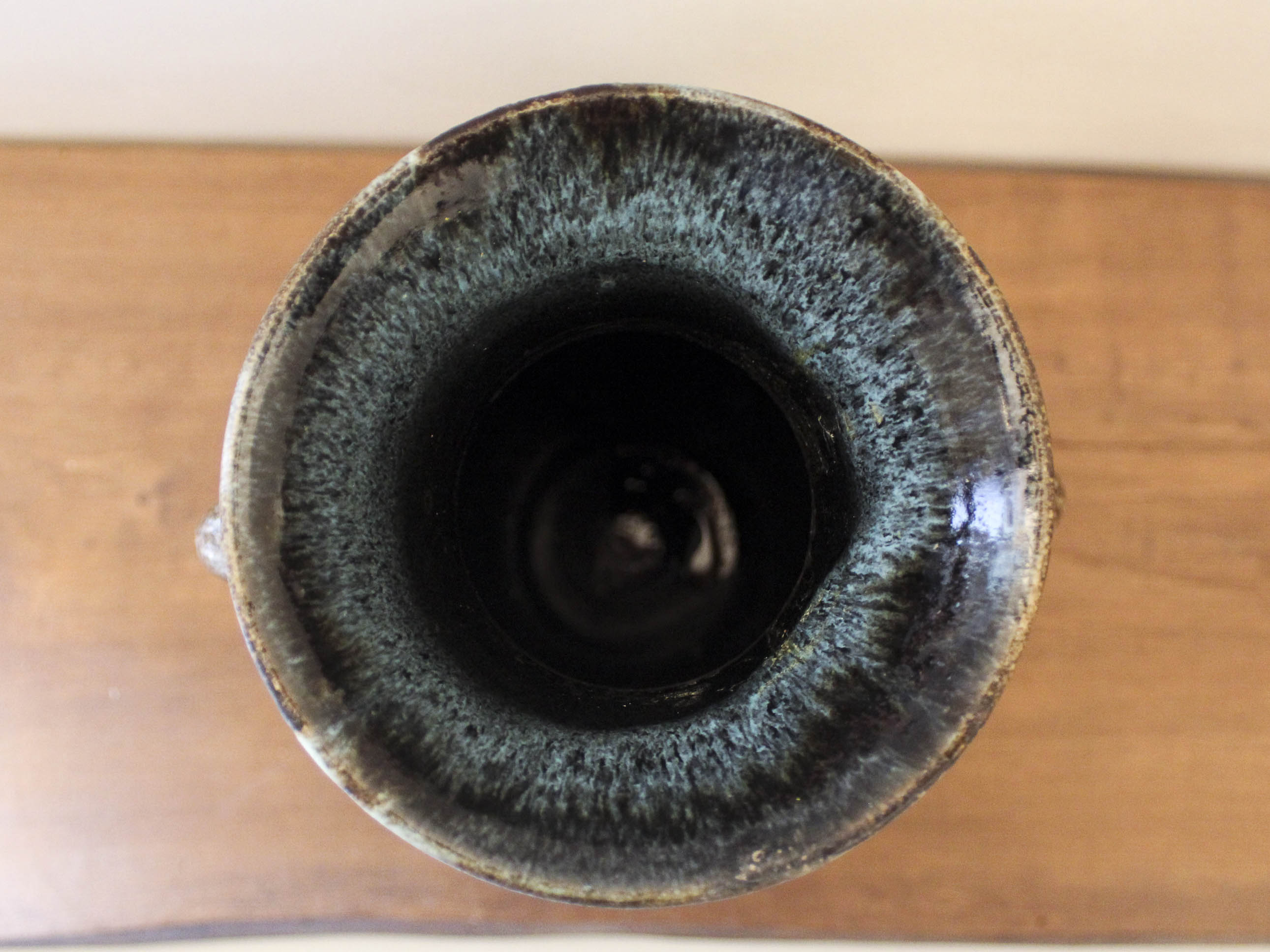 Vase à oreilles en céramique d'Accolay