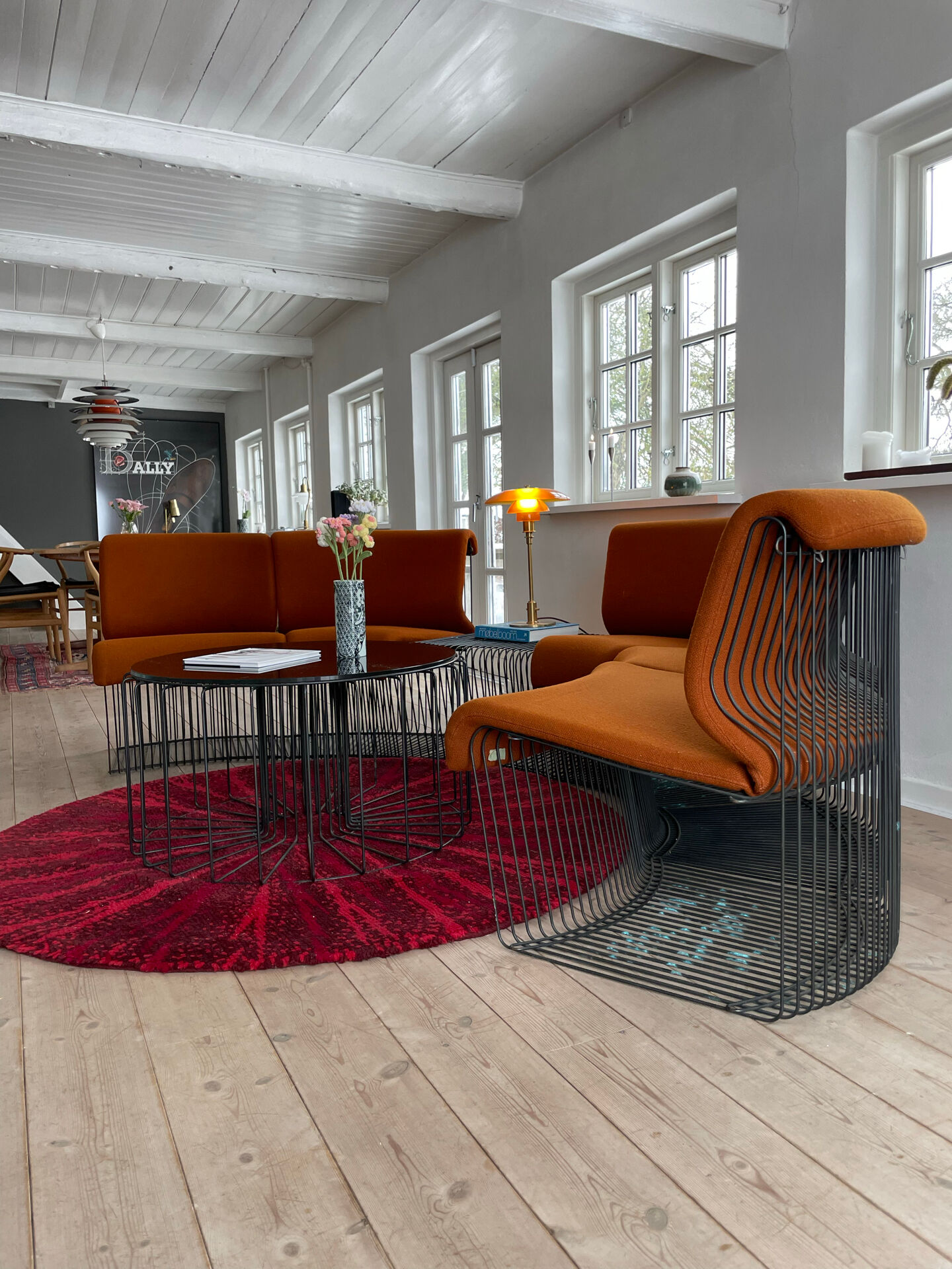 1ère édition du salon ‘Pantonova’ par Verner Panton