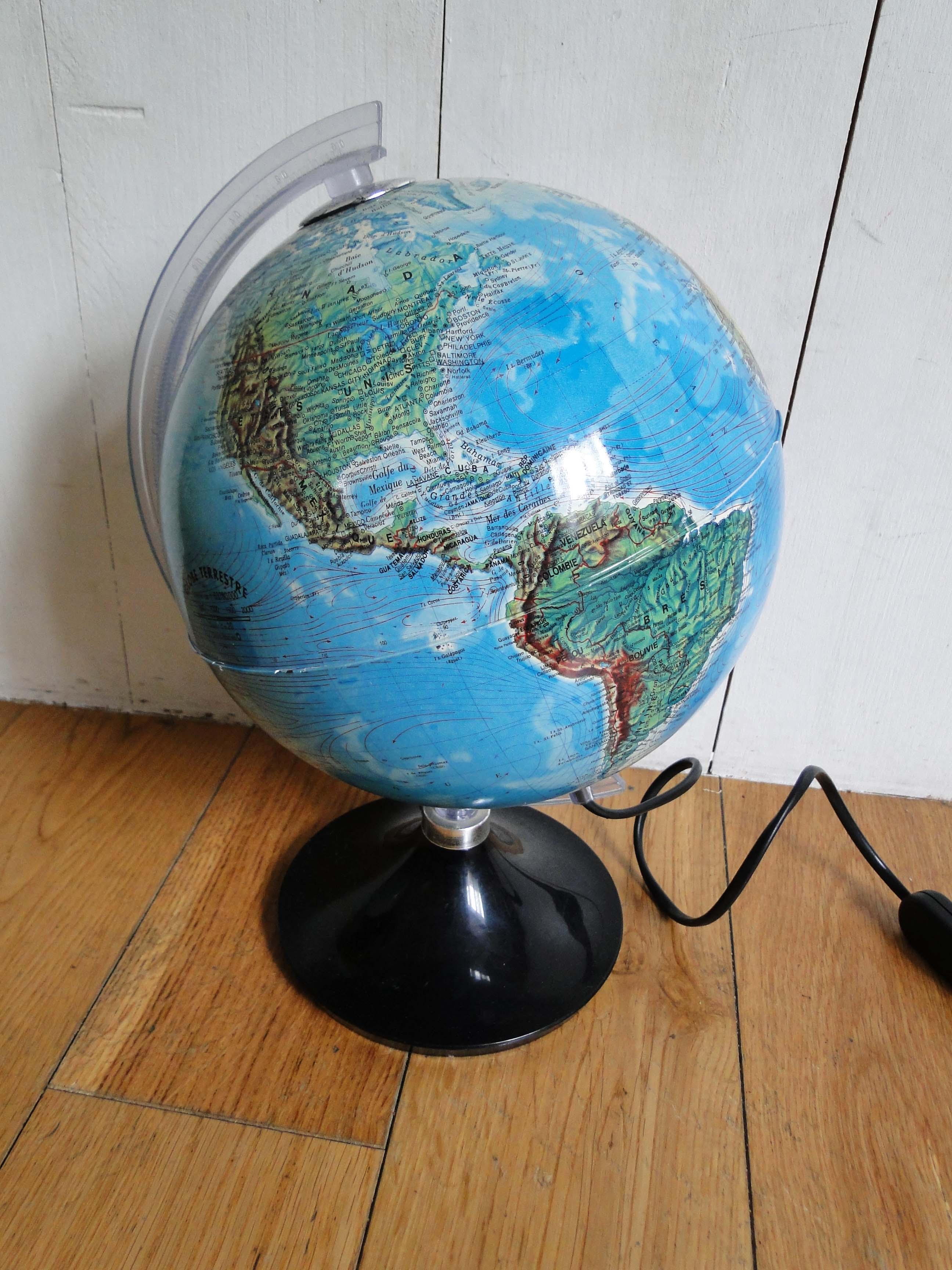 Light globe