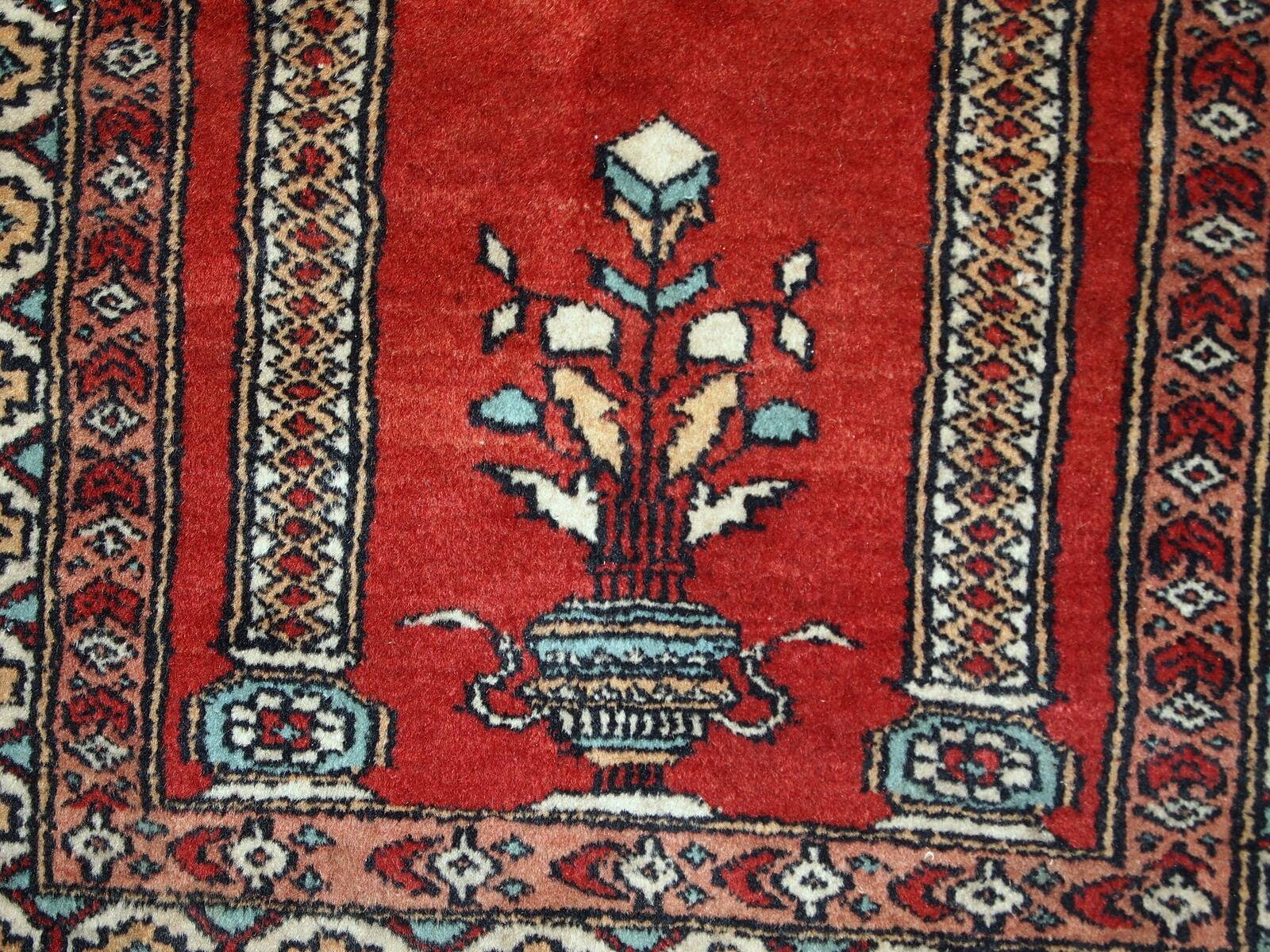Tapis de prière vintage fait main Lahore pakistanais 62cm x 92cm (1970s)