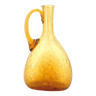 Carafe en verre bullé ambré de Biot, années 70