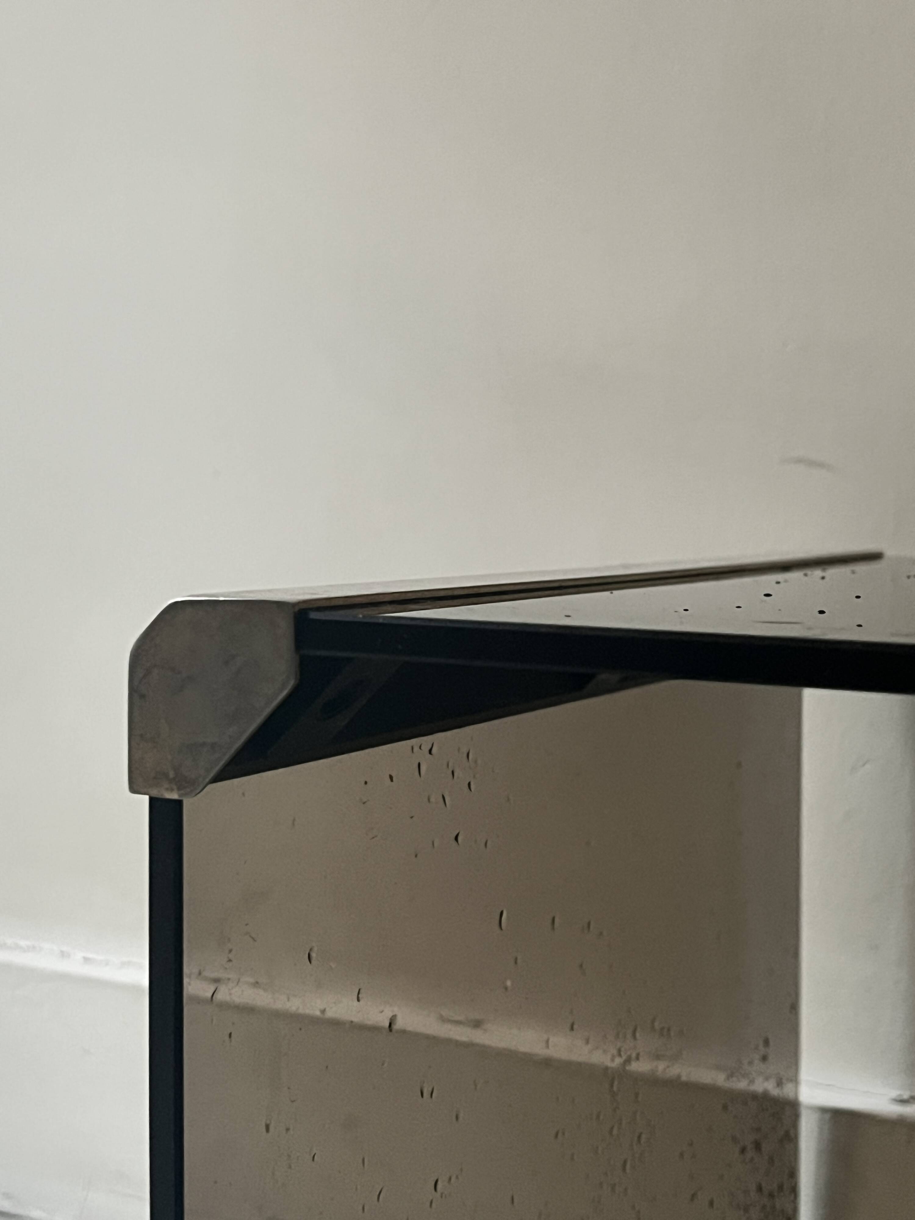 Design bedside table in metal & smoked glass, Roche Bobois 1970.