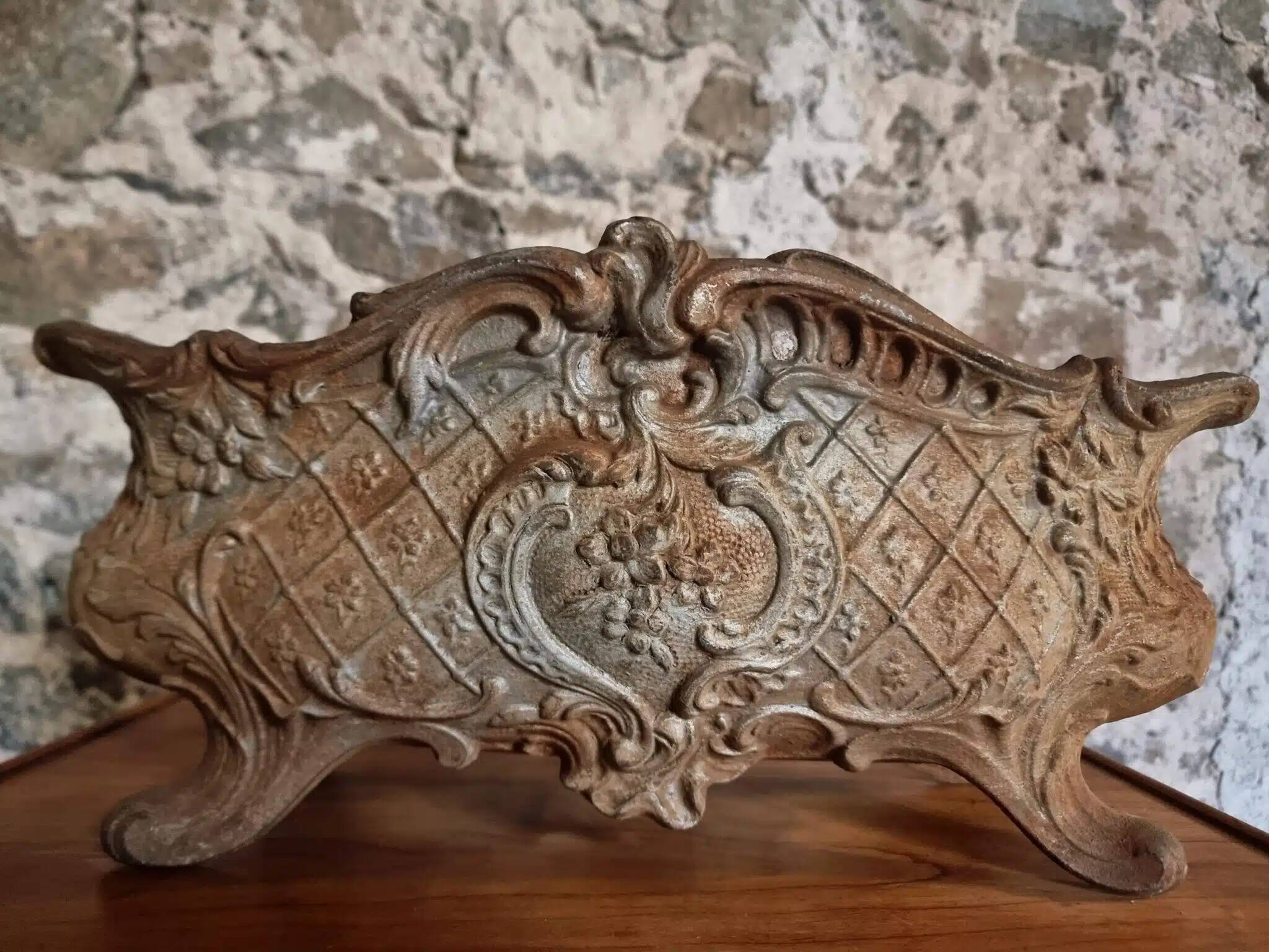 Antique French cast iron planter
