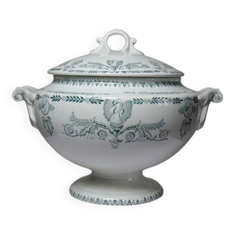 Large antique soup tureen K&G Lunéville Compiègne model in ironstone.