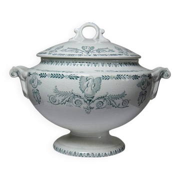 Large antique soup tureen K&G Lunéville Compiègne model in ironstone.