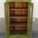 Armoire vitrée en bois