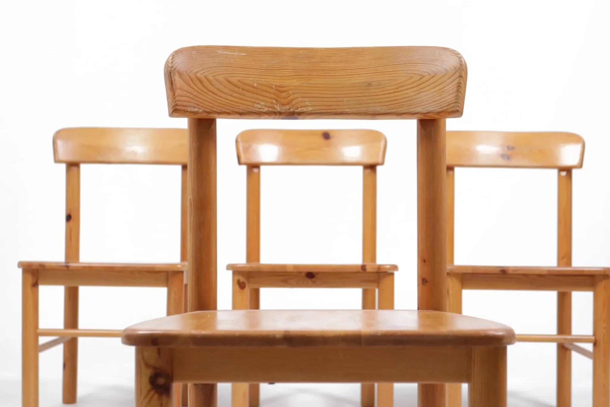 Set of 4 Danish pine chairs in Rainer Daumiller style – circa 1975