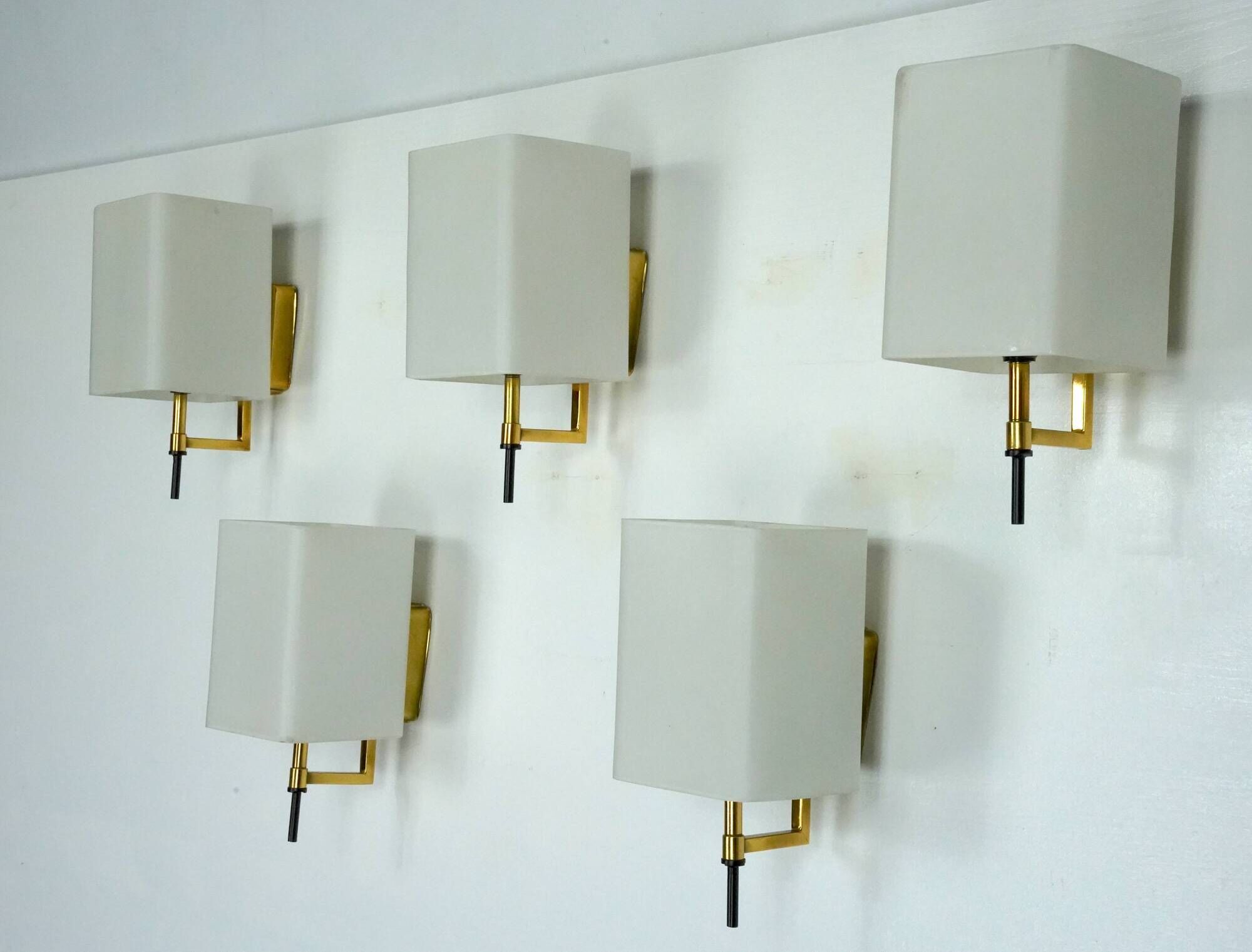 Set of five Mid-century sconces in Stilnovo manner. Italy 1950s