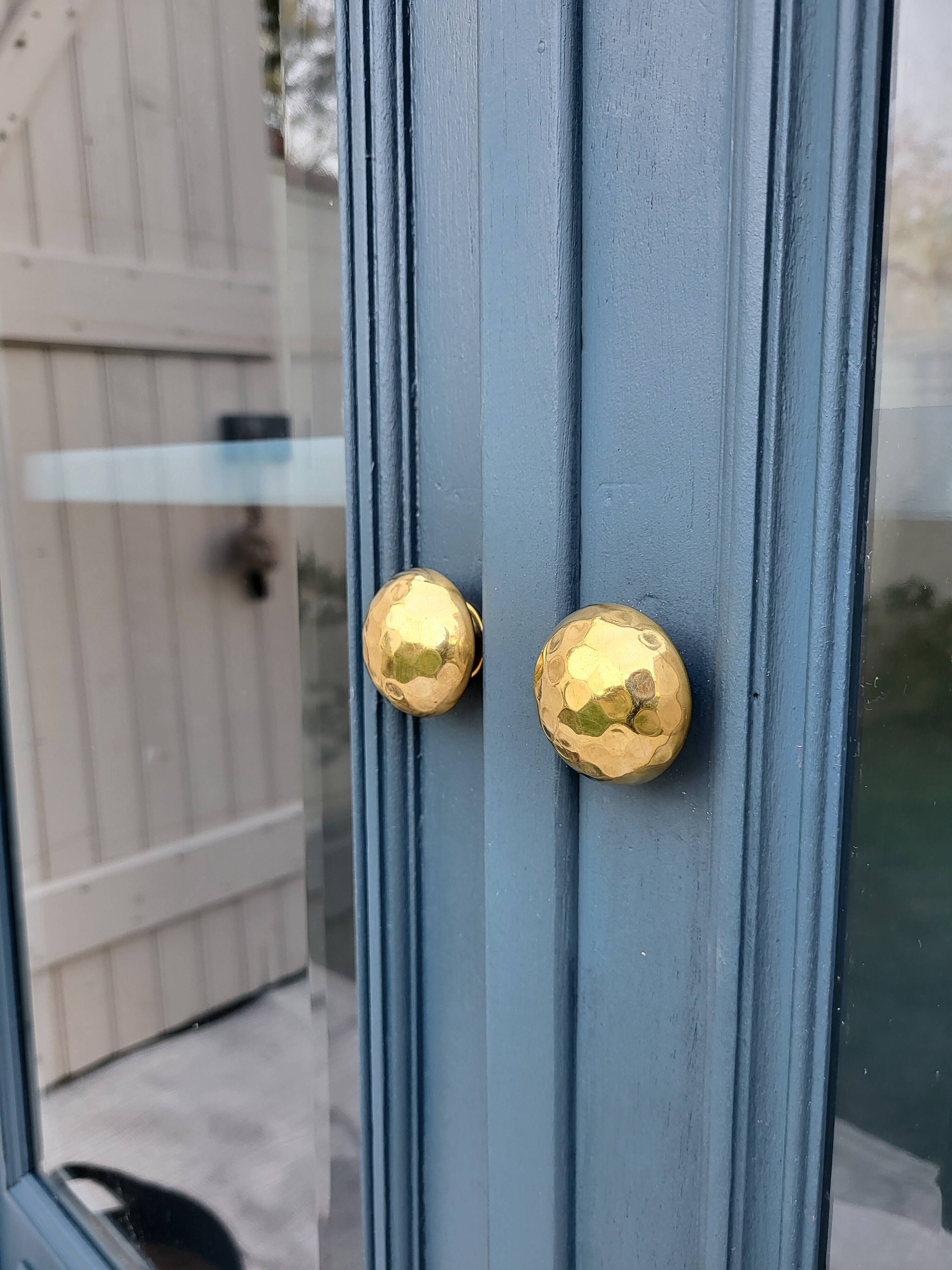Bookcase with 2 glass doors